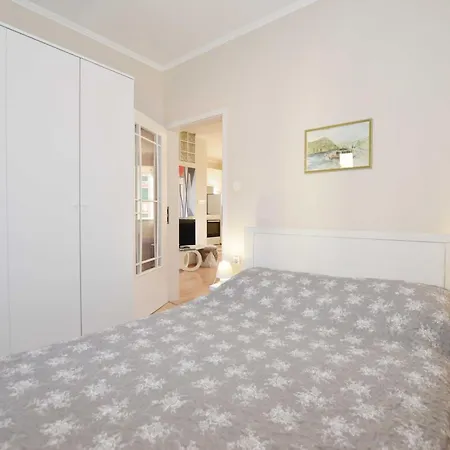 Seaside Charm In Apartmán *