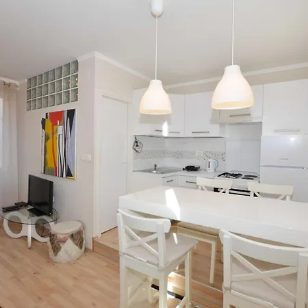 Seaside Charm In Apartmán *