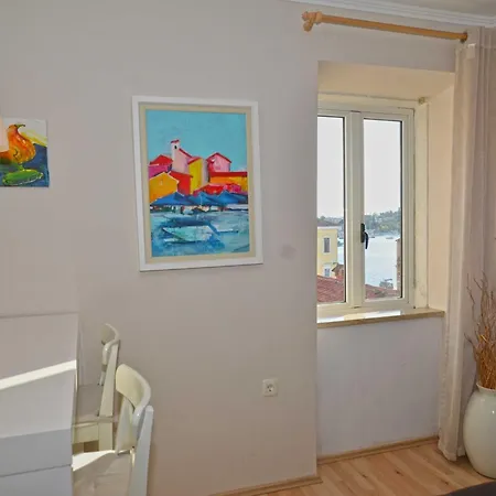 Seaside Charm In Rovinj